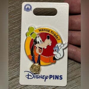Disney Parks Goofy Wanna Trade? Castle Pin 2026